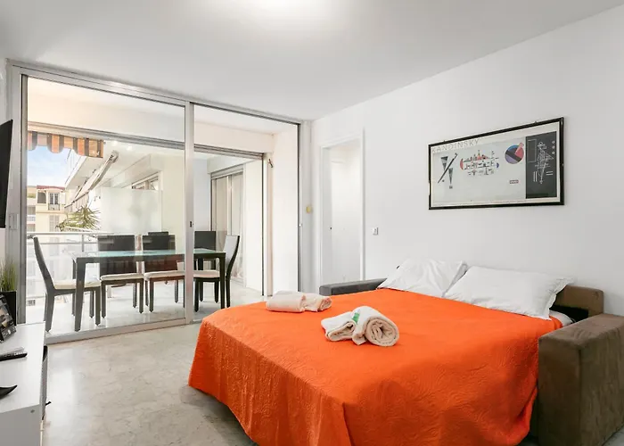 Prestige Fshh Apartamento *