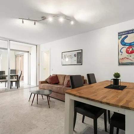 Apartament Prestige Fshh *